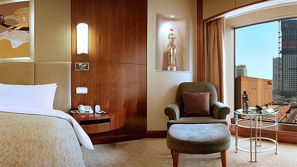 China World Hotel,